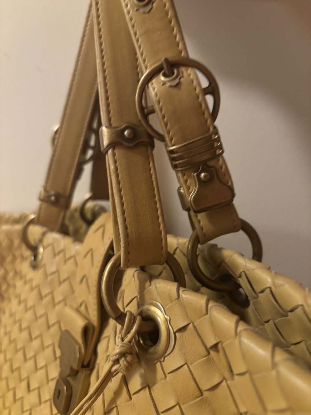 Bottega Veneta Yellow Roma Bag - Picture 3 of 12